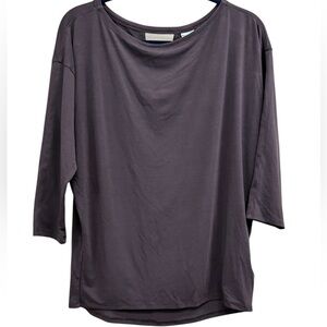 Athleta 3/4 sleeve Top Like New Small
